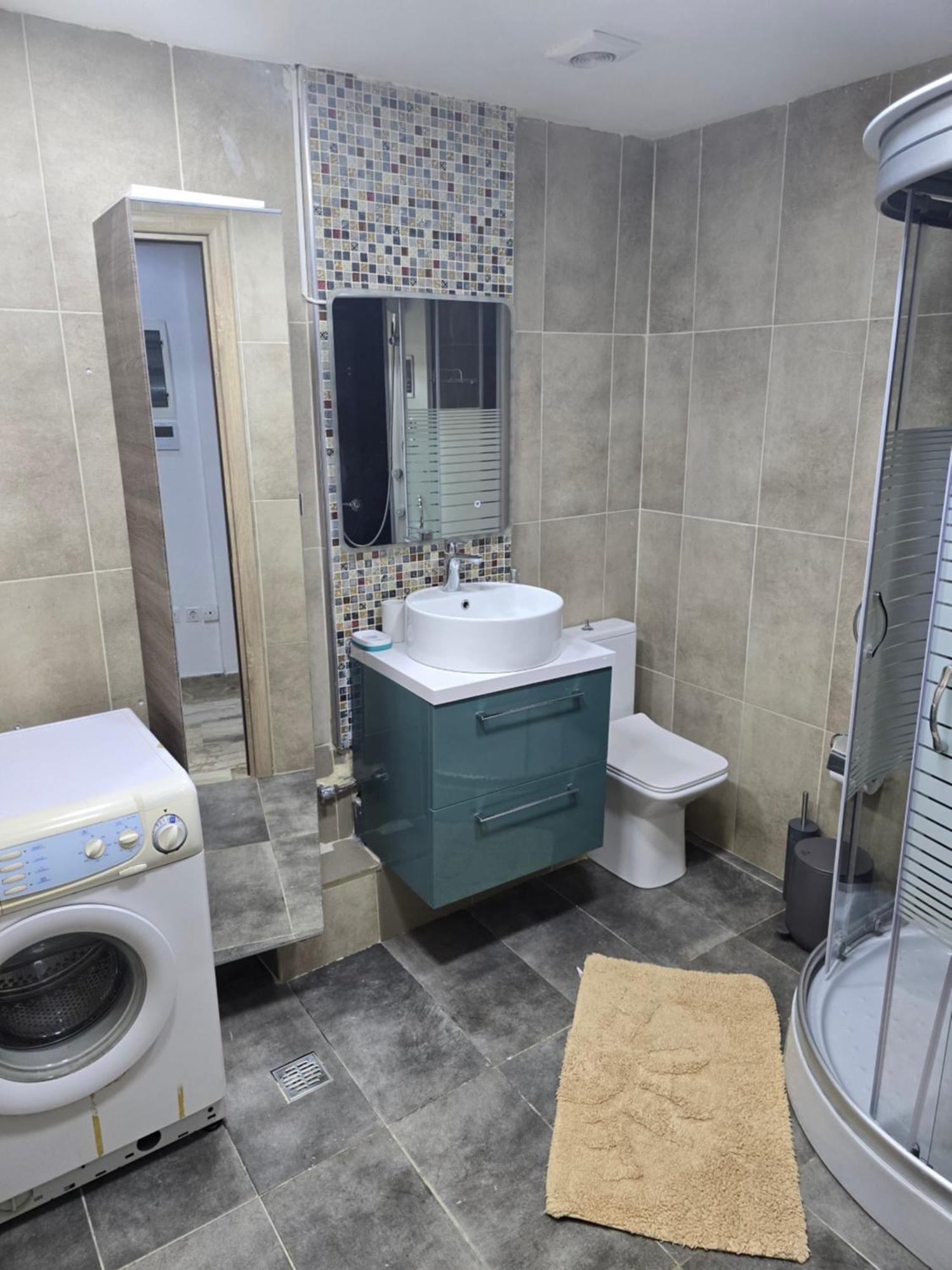 Luxury With Sauna And Free Parking Near Acropolis Atenas Exterior foto