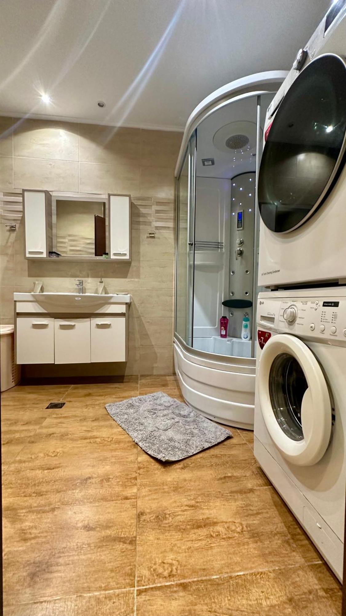 Luxury With Sauna And Free Parking Near Acropolis Atenas Exterior foto