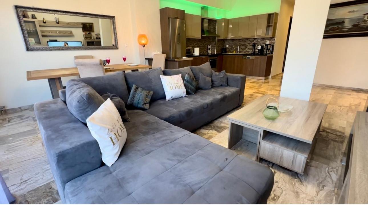 Luxury With Sauna And Free Parking Near Acropolis Atenas Exterior foto