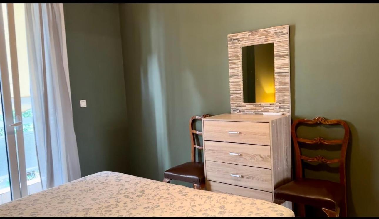 Luxury With Sauna And Free Parking Near Acropolis Atenas Exterior foto